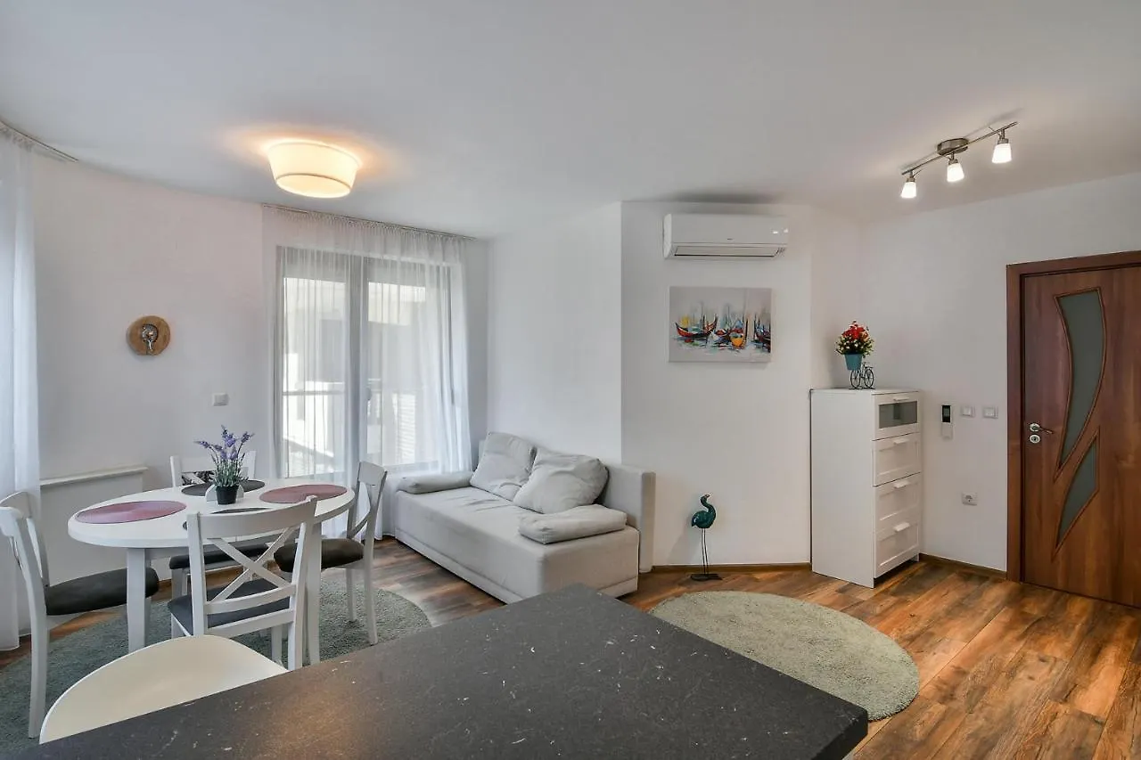 Varna Beach Flat 1